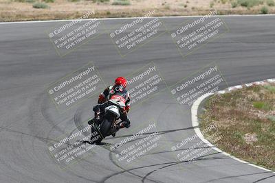 media/Apr-20-2025-AHRMA (Sun) [[393a79c373]]/Race/Group 8/Turn 4b/